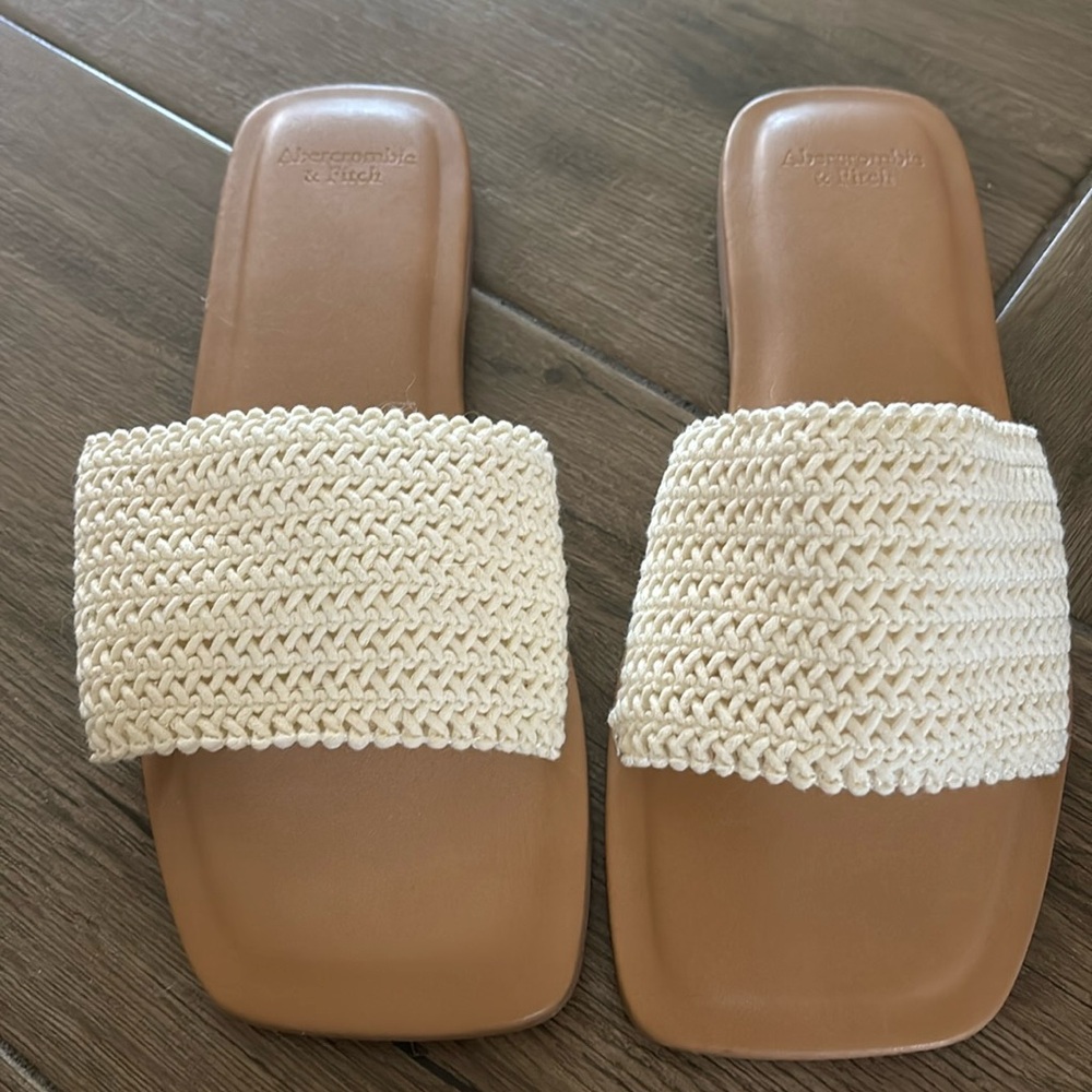 A&F sandals